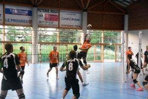 Volley : Monistrol-sur-Loire soulève la Coupe de la Haute-Loire