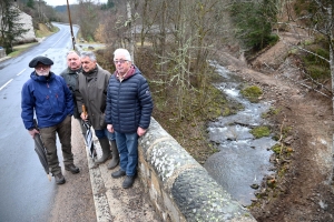 Micro-centrale hydro-électrique sur la rivière Auze : les travaux commencés puis suspendus