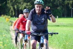 Montfaucon-en-Velay : avec 630 vététistes et marcheurs, la randonnée du don du sang bat un record