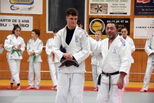 Monistrol-sur-Loire : Nathan Medolago décroche sa ceinture noire de judo