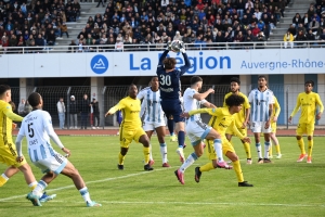 Foot, N2 : Le Puy battu par Aubagne qui file vers la montée