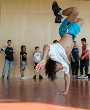 Monistrol-sur-Loire : quand la danse est aussi une philosophie, sous le regard de la cinéaste Carine Loubeau