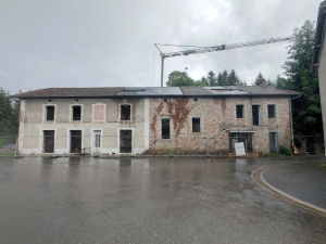 Raucoules : à la gare d&#039;Oumey, les travaux de la future auberge avancent