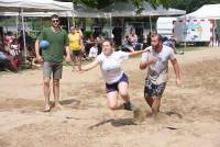 Aurec-sur-Loire : du handball festif sur des terrains en sable