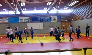 Une journée sportive à Yssingeaux pour les écoliers de Grazac