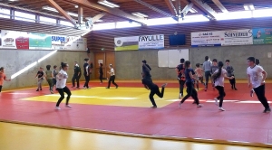 Une journée sportive à Yssingeaux pour les écoliers de Grazac