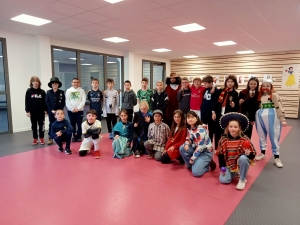 Mardi-Gras à l&#039;école Saint-Joseph de Dunières