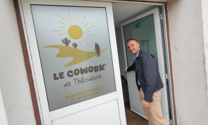 Retournac : un coworking municipal, le Cowork&#039; de Théodore, ouvre dans le bourg