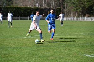 Foot, R2 : la bonne opération de Sucs et Lignon pour le maintien