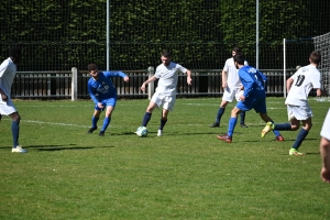 Foot, R2 : la bonne opération de Sucs et Lignon pour le maintien