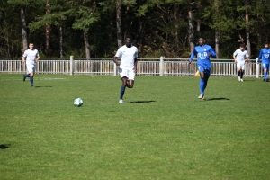 Foot, R2 : la bonne opération de Sucs et Lignon pour le maintien