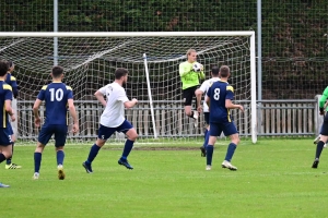 Foot, R2 : Sucs et Lignon tient tête à Domtac