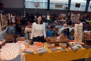 Lapte : le marché de Noël fait le plein dans le gymnase