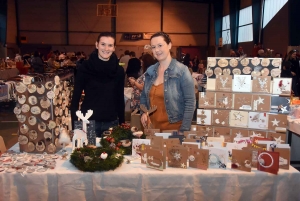 Lapte : le marché de Noël fait le plein dans le gymnase