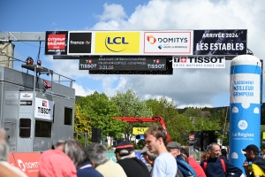 Critérium du Dauphiné : Derek Gee fait coup double aux Estables