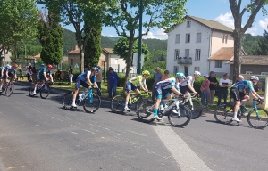 Critérium du Dauphiné : Derek Gee fait coup double aux Estables