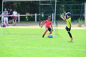 Sainte-Sigolène : du jeu au pied et des jeux pour les jeunes footballeurs au tournoi Dowlex