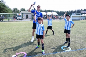 Sainte-Sigolène : du jeu au pied et des jeux pour les jeunes footballeurs au tournoi Dowlex