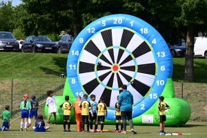 Sainte-Sigolène : du jeu au pied et des jeux pour les jeunes footballeurs au tournoi Dowlex