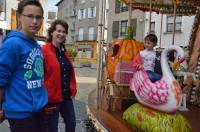 Sur la place Carnot, un carrousel s&#039;adresse aux enfants... sages!