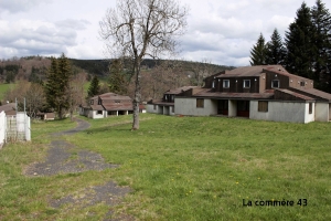 Araules : un vide-maison exceptionnel organisé samedi à l&#039;ancien village-vacances