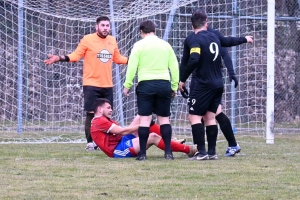 Foot, R3 : Dunières remonte sur le podium