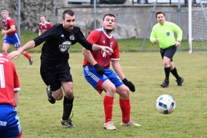 Foot, R3 : Dunières remonte sur le podium