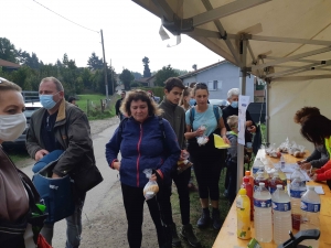 La Chapelle-d&#039;Aurec : plus de 600 randonneurs pour le retour de la Marche des marronniers