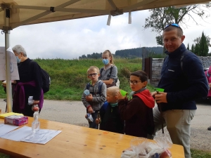 La Chapelle-d&#039;Aurec : plus de 600 randonneurs pour le retour de la Marche des marronniers