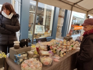 Un pimpant marché artisanal de Noël à Yssingeaux