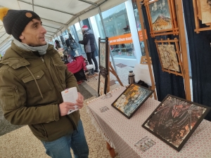 Un pimpant marché artisanal de Noël à Yssingeaux