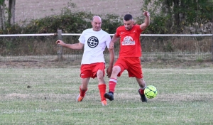 Beaux : deux générations de footballeurs se retrouvent autour du ballon rond