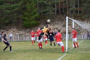 Foot, R2 : battu à domicile par Firminy, Sucs et Lignon recule à la 3e place