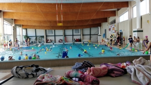 Yssingeaux : un goûter offert pour la dernière séance à la piscine