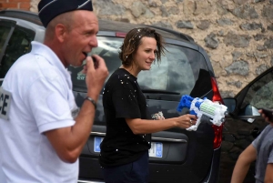 Saint-Romain-Lachalm : un défilé des classes en 0 plein de vie (photos + vidéo)