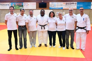 Judo : la championne olympique Emilie Andéol prof d&#039;un jour à Yssingeaux