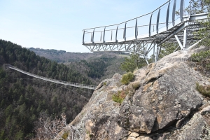 La passerelle himalayenne des gorges du Lignon devrait ouvrir pour les vacances de Pâques