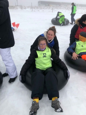 Yssingeaux : des chutes et des fous rires sur la neige pour 4 lycéennes d&#039;Eugénie-Joubert