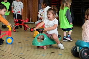 Bas-en-Basset : les enfants de 1 à 4 ans réunis autour des jeux