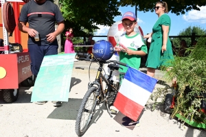 Saint-Front : 23 engins roulants pour le retour des caisses à savons (photos + vidéo)