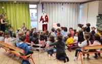 Bas-en-Basset : le Père Noël a fait étape à l&#039;école Saint-Joseph