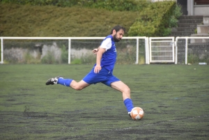 Foot, D2 : Le Pertuis sort vainqueur d&#039;un match fou à Saint-Pal-de-Mons