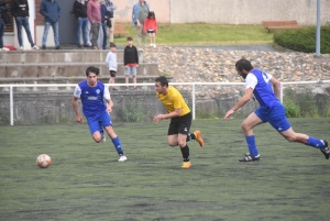 Foot, D2 : Le Pertuis sort vainqueur d&#039;un match fou à Saint-Pal-de-Mons