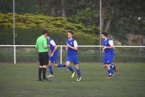 Foot, D2 : Le Pertuis sort vainqueur d&#039;un match fou à Saint-Pal-de-Mons