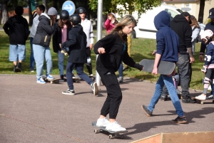 Monistrol-sur-Loire : c&#039;était la fête du skate sur le parvis de la Capitelle