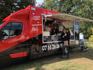 Non pas une mais deux expositions de belles voitures ce week-end à Yssingeaux