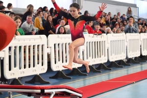 Gymnastique artistique : 250 enfants en compétition par équipe à Sainte-Sigolène