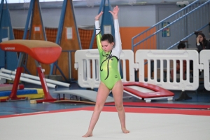 Gymnastique artistique : 250 enfants en compétition par équipe à Sainte-Sigolène