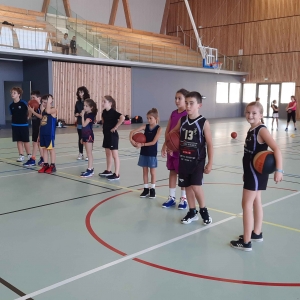 Basket: les U10 et les U11 de la Haute Loire s’entrainent ensemble à Retournac