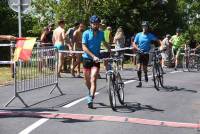 Triathlon des Sucs : la natation, le cyclisme et la course à pied en photos